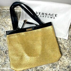 Versace Parfums Tote Bag. 💃 Reduced Drastically 💃
